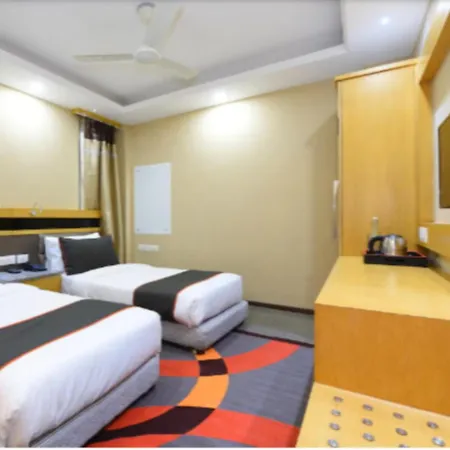 Hotel Bharat Stay A Family Hotel - Delhi Airport-3